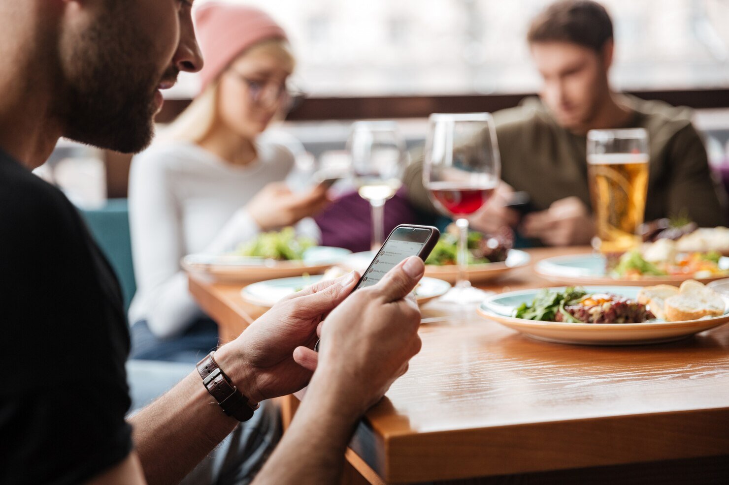 Friends Sitting Cafe Using Mobile Phones 171337 19757